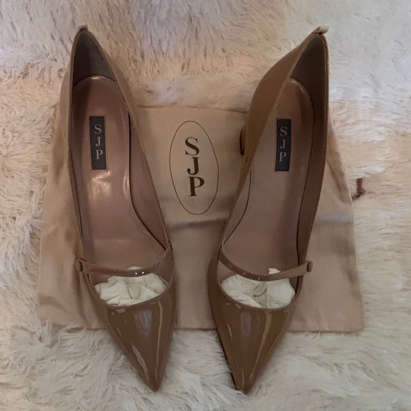 Your Shoe Closet Needs These! - Picture 7 of 9